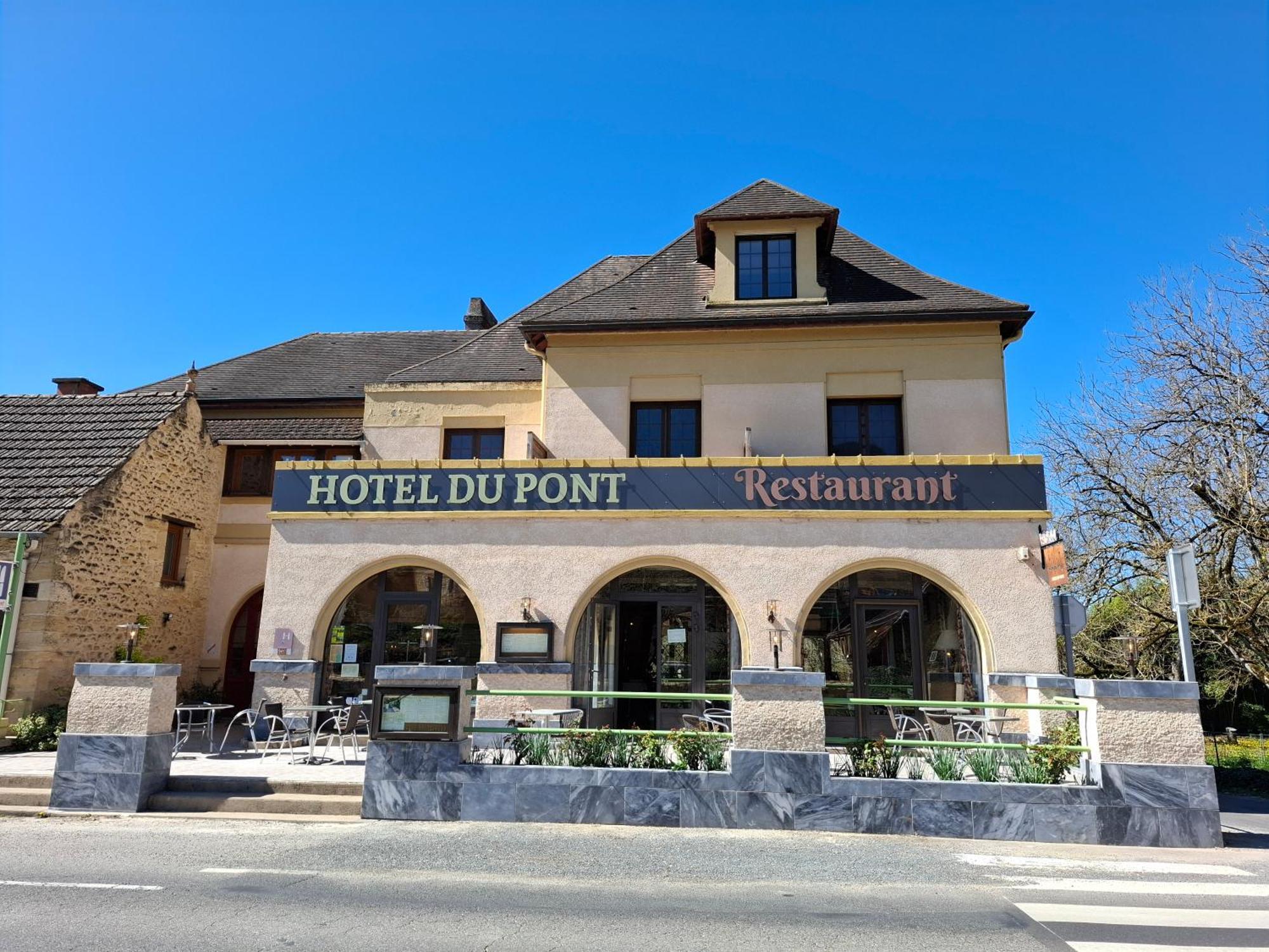 Hotel Du Pont Et Restaurant A Grolejac Exterior photo